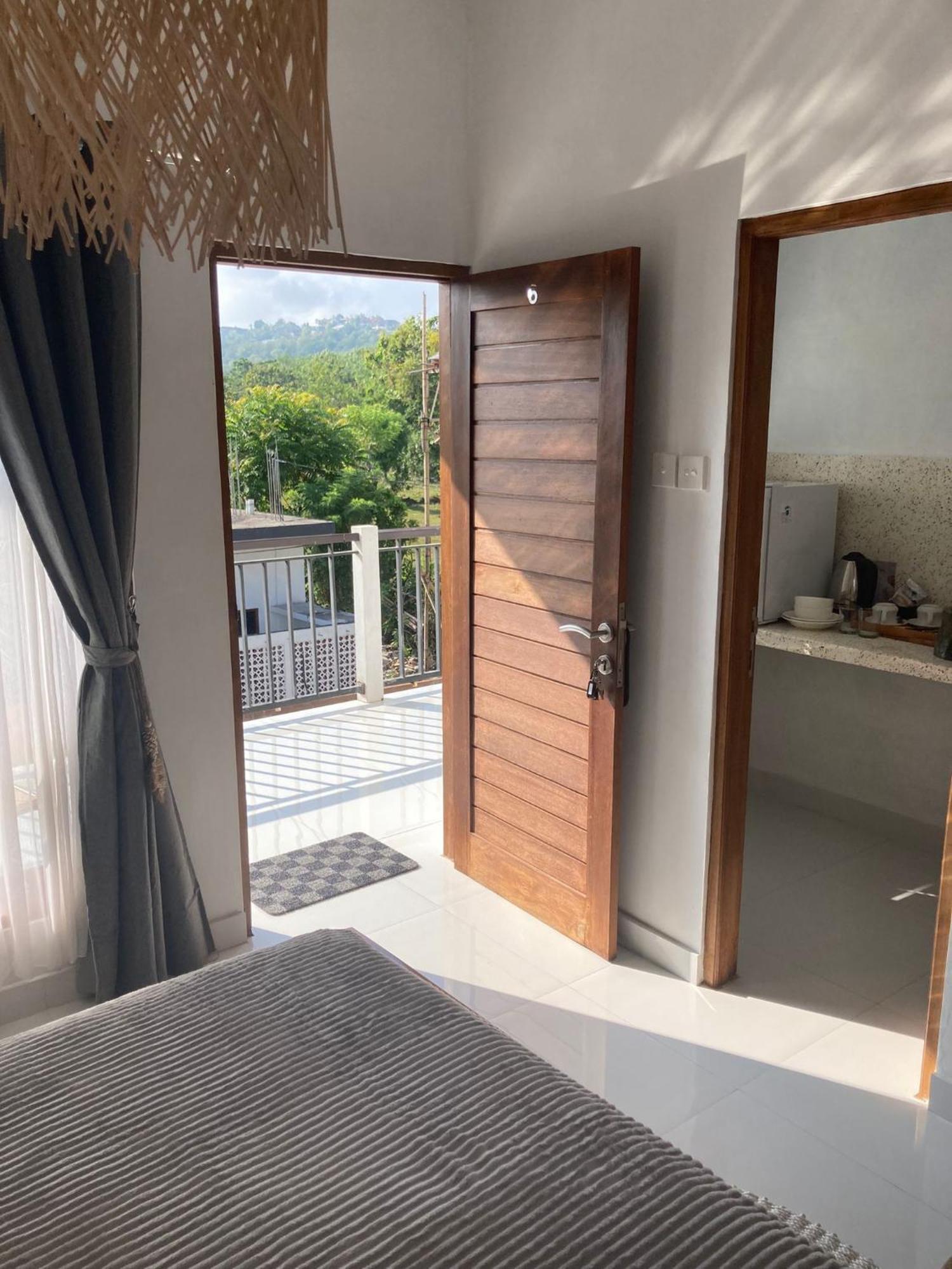 Villa Iris Homestay Uluwatu  Ngoại thất bức ảnh